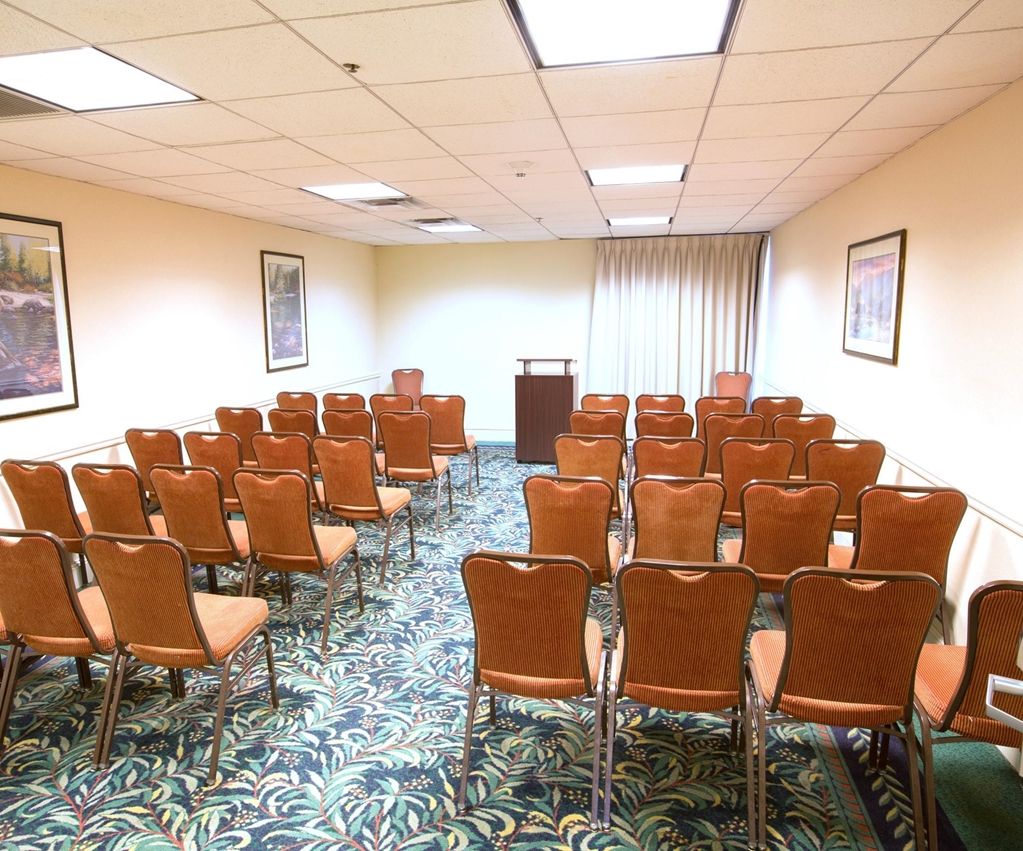 Hilton Garden Inn Dallas/Market Center Facilities photo